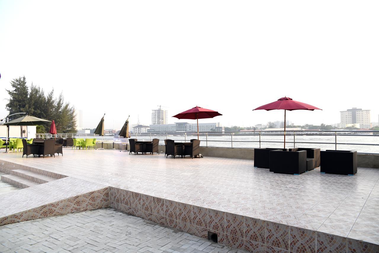 Tivoli Hotel Seafront Ikoyi Aliayabiagba Exteriér fotografie