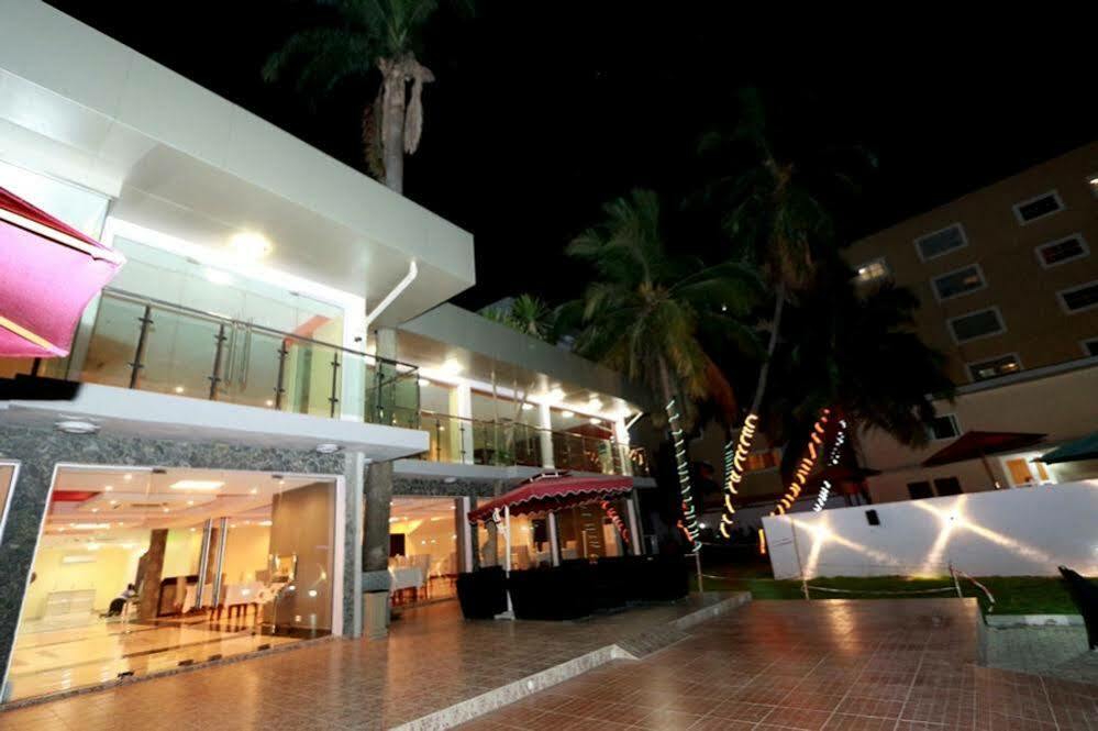 Tivoli Hotel Seafront Ikoyi Aliayabiagba Exteriér fotografie