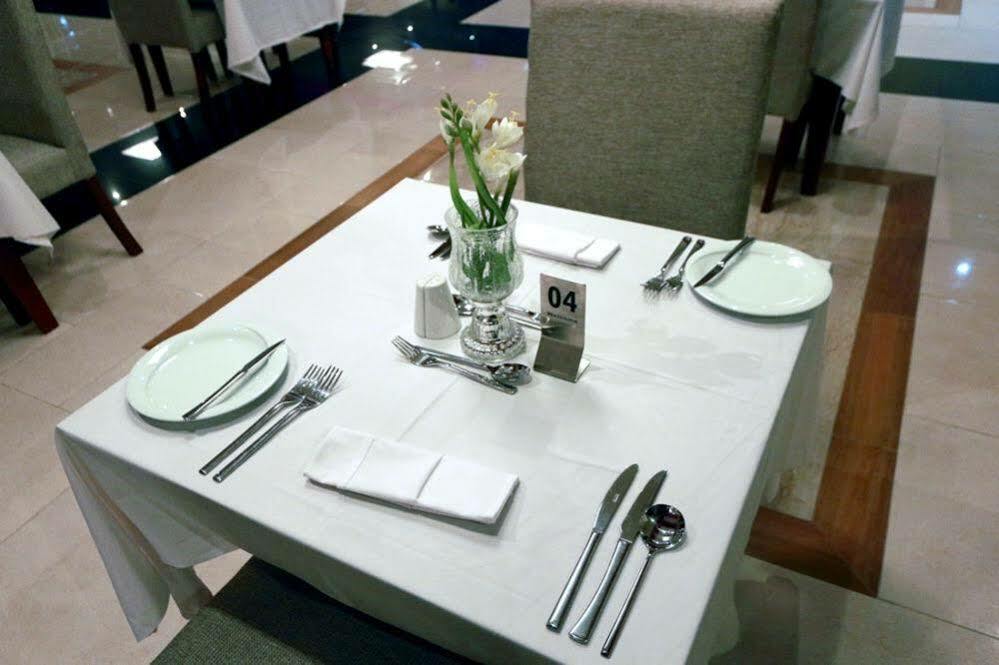 Tivoli Hotel Seafront Ikoyi Aliayabiagba Exteriér fotografie